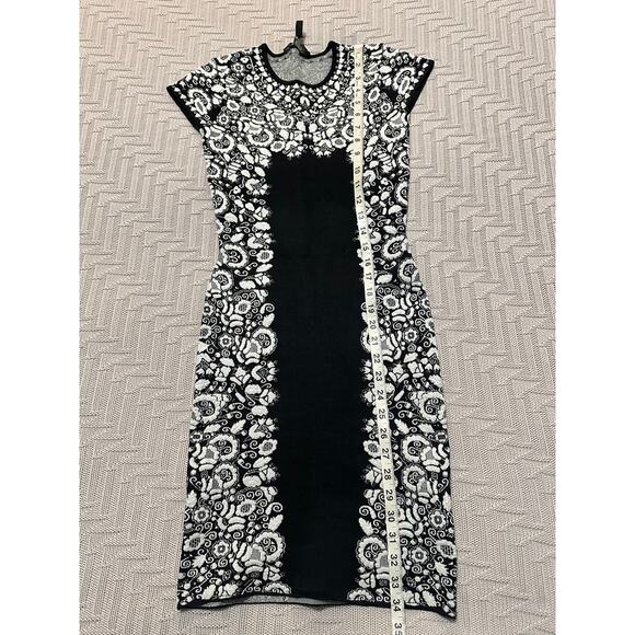 BCBGMaxazria black and white bodycon dress size XS - Picture 7 of 7
